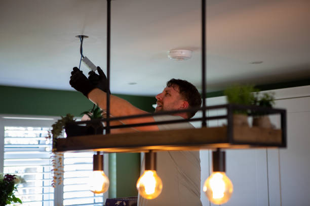  University City, MO Electrician Pros